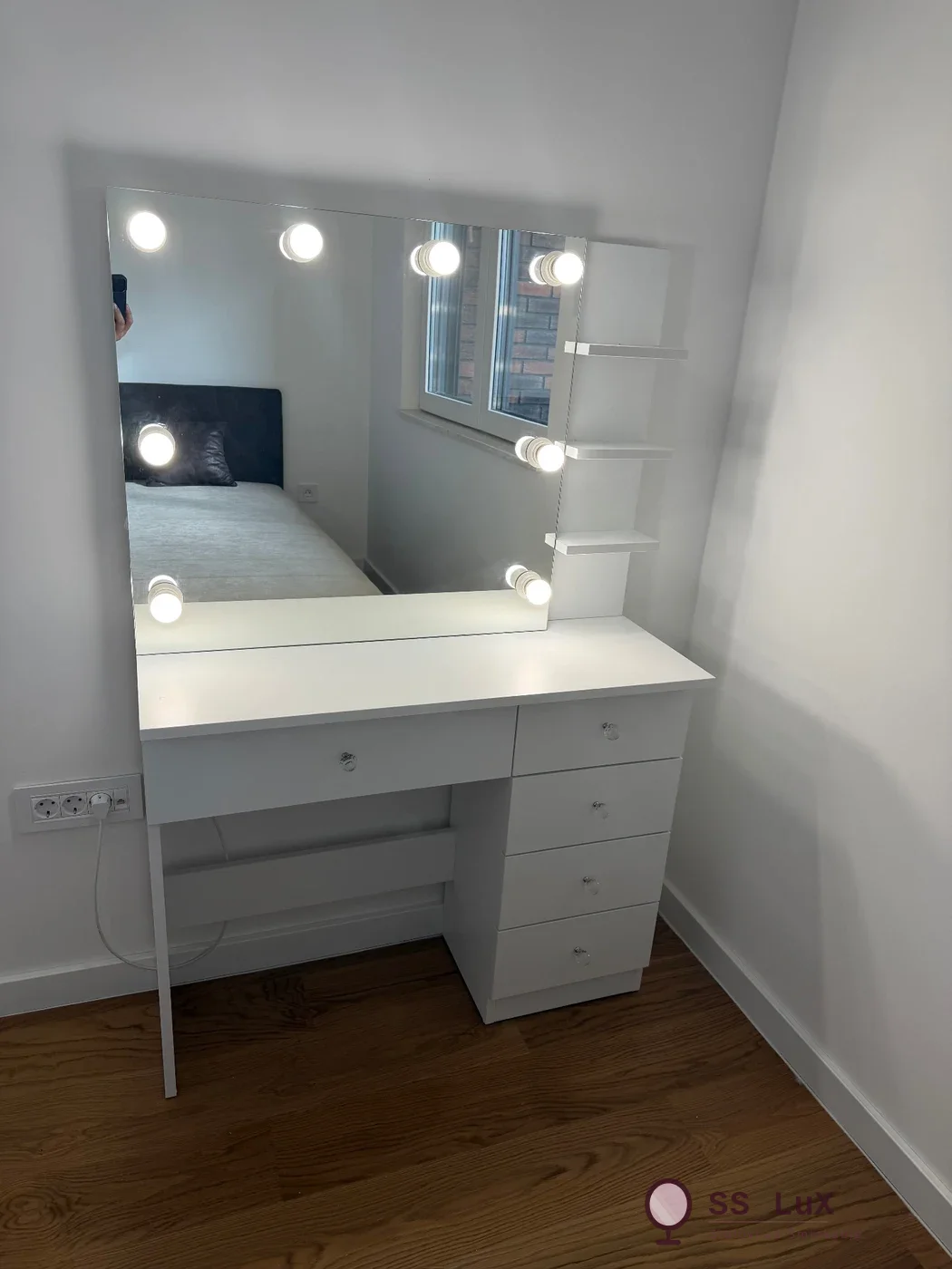 Stolovi za šminkanje